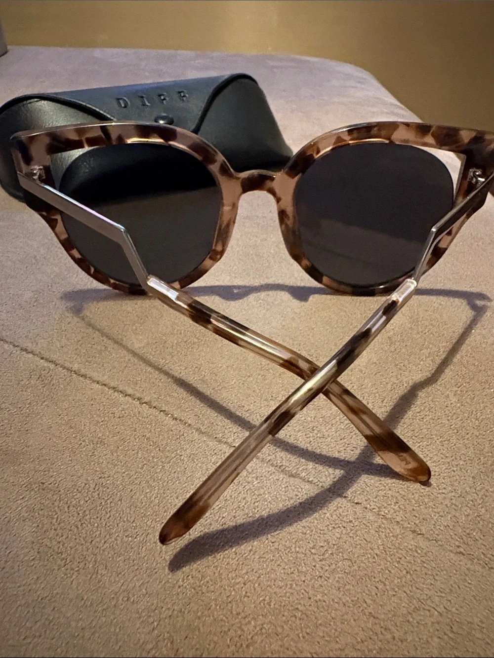 Diff Eyewear Penny Tortoiseshell Cat-Eye Sunglasses - Brown